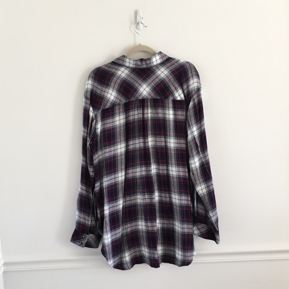 Caslon Plaid Oversized Side Button Flannel - Picture 6 of 6